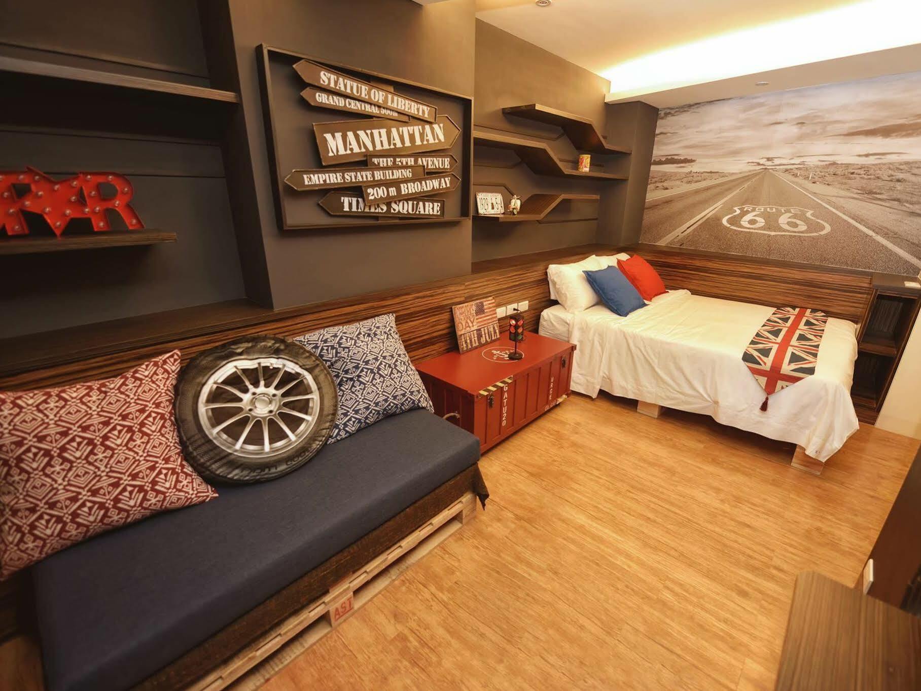 Owl Inn ไถหนาน ภายนอก รูปภาพ